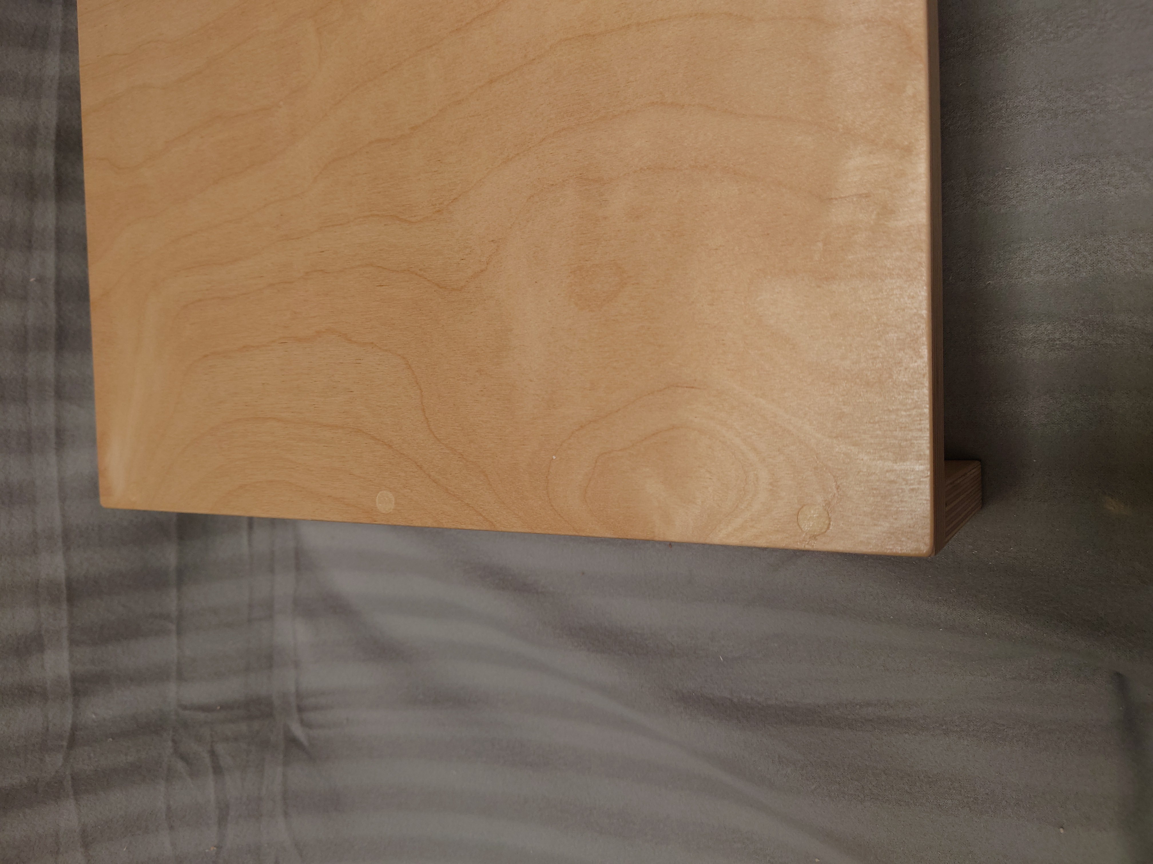 Natural (birch plywood) turntable riser